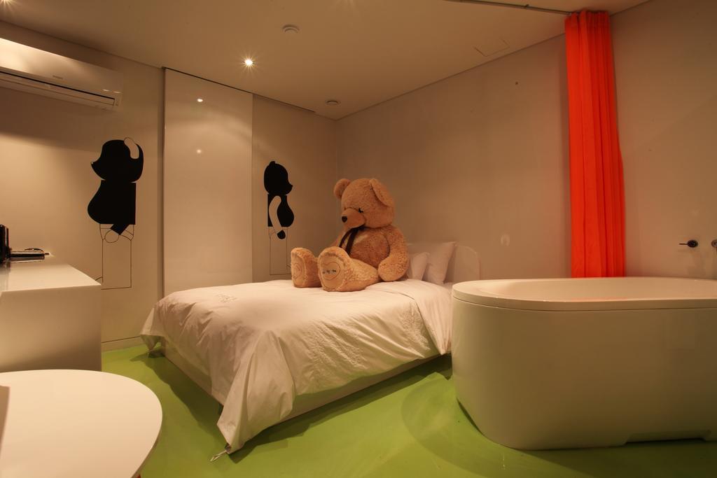 Hotel Pop2 Jongno Seul Quarto foto